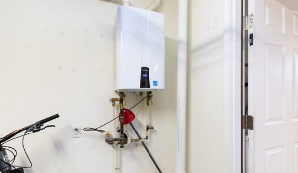 360_F_585983917_SbpKu7zFkpzwXrNh9e487DHZaL6ZBKnS