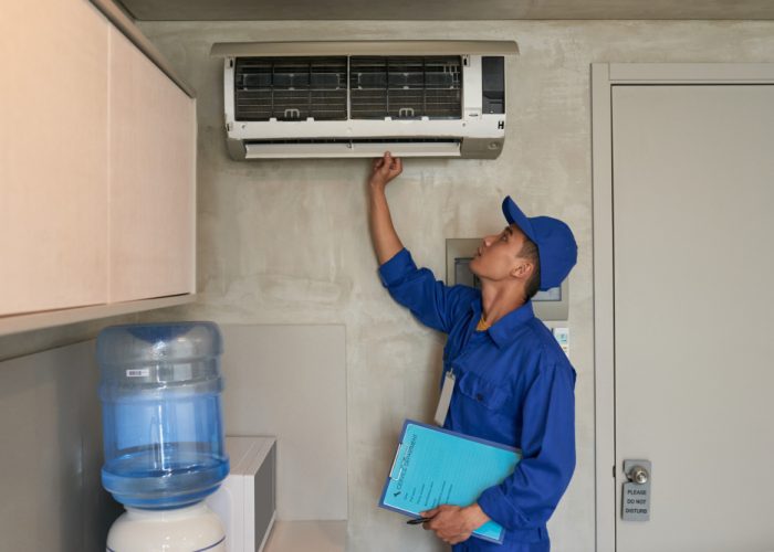checking-conditioner Aurora HVAC Contractor | Book Expert HVAC Service Now