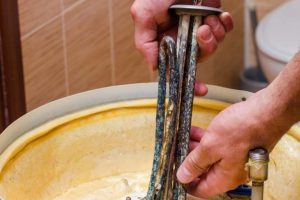 Does a Gas Water Heater Have an Anode Rod? Everything Homeowners Should Know