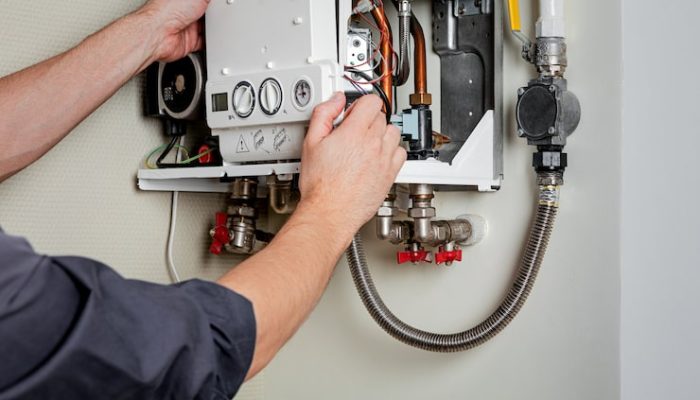 repair-gas-boiler_93200-2590